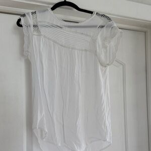 Daniel Rainn White Lace Pintuck Cap Sleeve Blouse